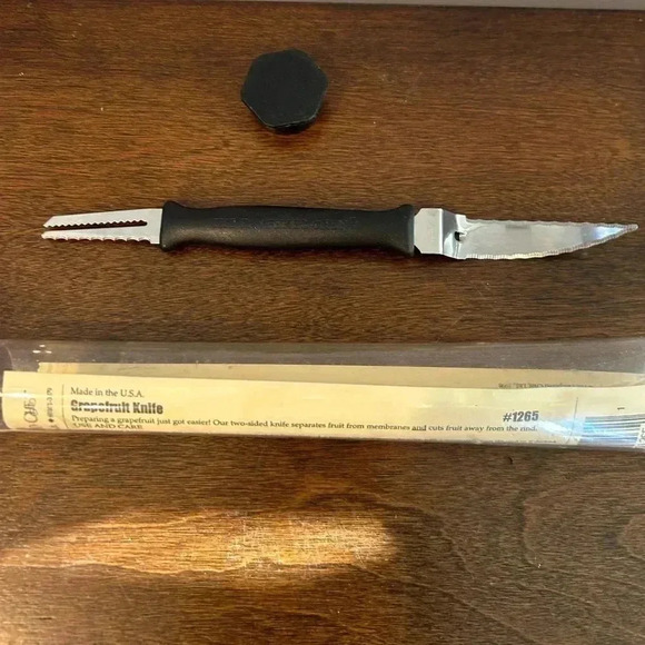 THE PAMPERED CHEF Grapefruit Knife #1265 Vintage Very Sharp Made in The USA EUC - Picture 5 of 5